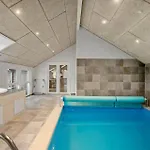 M235-vaeggerlose-kaninstien-33 * Bøtø By